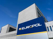 Grenzübergreifender Europol-Einsatz: Polizei nimmt 18 Menschen fest