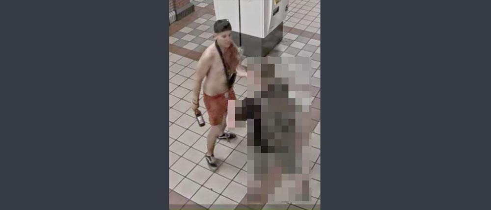 Ein Sprayer schubste einen Mann ins Gleisbett der U-Bahn, nachdem dieser ihn angesprochen hatte.