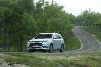 Reisen statt rasen: Der überarbeitete Mitsubishi Outlander Hybrid
