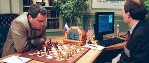 Schachweltmeister Garri Kasparow gegen Supercomputer „Deep Blue“.