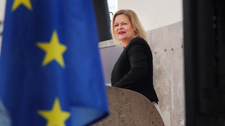 Bundesinnenministerin Nancy Faeser (SPD) setzt darauf, dass die geplante Reform des EU-Asylsystems noch vor der Europawahl 2024 unter Dach und Fach kommt. 