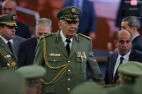 Der algerische Armeechef Ahmed Gaid Salah ist mit 79 Jahren gestorben.