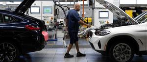 BMW-Fabrik in South Carolina: Die deutschen Autobauer profitieren mit ihren E-Autos kaum von den US-Subventionen.