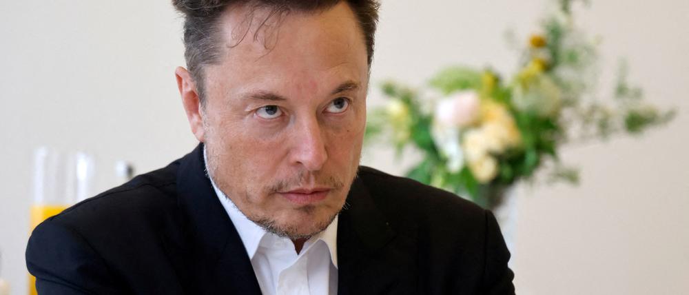 Elon Musk ist wegen seiner Verbindung zu Jeffrey Epstein im Visier des US-Gerichts.