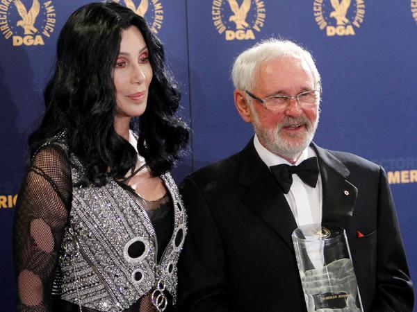 Cher und Jewison bei der Oscar-Gala 2010.