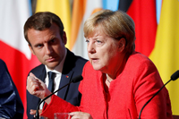 Emmanuel Macron und Angela Merkel bei einer Pressekonferenz im August 2017 in Paris.