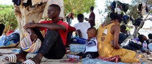 Migranten in Sfax in Tunesien.
