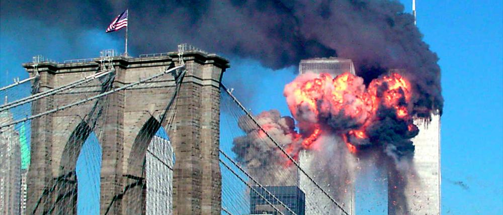 Um 8.45 Uhr Ortszeit rast am 11. September 2001 das erste Flugzeug ins World Trade Center, kurz darauf ein zweites.