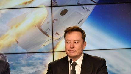 SpaceX-Gründer und Chefingenieur Elon Musk nimmt an einer Pressekonferenz teil (Archivbild).