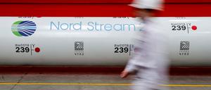 FILE PHOTO: The logo of the Nord Stream 2 gas pipeline project is seen on a pipe at the Chelyabinsk pipe rolling plant in Chelyabinsk, Russia, February 26, 2020.  REUTERS/Maxim Shemetov/File Photo