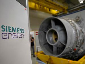 Aus dem Hause Siemens Energy kommt auch die Turbine für die umstrittene Gas-Pipeline Nord Stream 1.