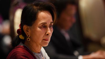 Das Foto vom 3. November 2019 zeigt Myanmars Staatsberaterin Aung San Suu Kyi bei der Teilnahme am 10. ASEAN-UN-Gipfel in Bangkok.