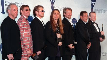 Die Eagles 1998.  Randy Meisner (rechts)