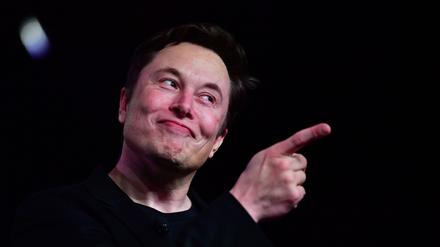 Elon Musk hat Twitter übernommen.