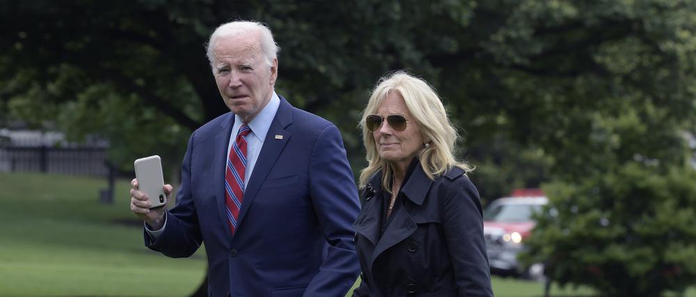 US-Präsident Joe Biden und First Lady Jill Biden kommen aus New Castle, Delaware, zum Weißen Haus.