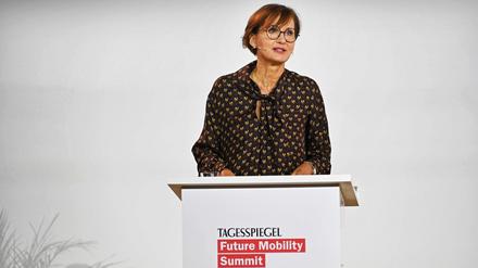 Bundesbildungsministerin Bettina Stark-Watzinger auf dem Future Mobility Summit 2022