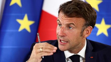 Frankreichs Präsident Emmanuel Macron lädt am Donnerstag und Freitag zu einem globalen Finanzgipfel nach Paris ein.
