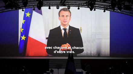 Der französische Präsident Macron bei einer Videoansprache an den LREM-Kongress.