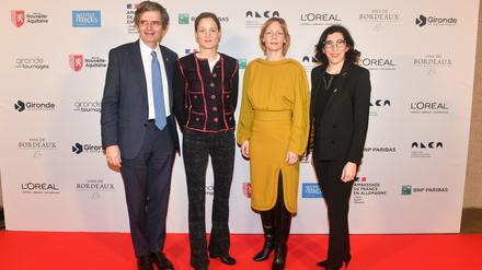 Französische Hochkultur.  Botschafter François Delattre, Vicky Krieps, Sandra Hüller, Kulturministerin Rima Abdul Malak.