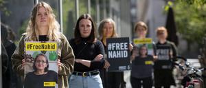 Auch Amnesty International macht immer wieder auf Nahid Taghavis willkürliche Festnahme aufmerksam. 