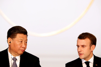 Frankreichs Präsident Emmanuel Macron mit Chinas Staatschef Xi Jinping.