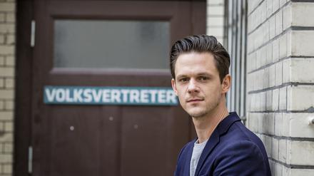 Jo Schück ist Moderator der ZDF-Sendung „aspekte“ und Autor des Buches „Nackt im Hotel – Wie Freundschaft der Liebe den Rang abläuft“.