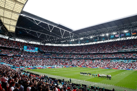 Achtelfinale gegen England in Wembley: England wird stärker, aber die Nationalelf hält dagegen ...