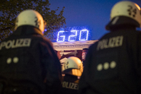 Die Hamburger Polizeiführung hatte drei Berliner Hundertschaften nach Hause geschickt.