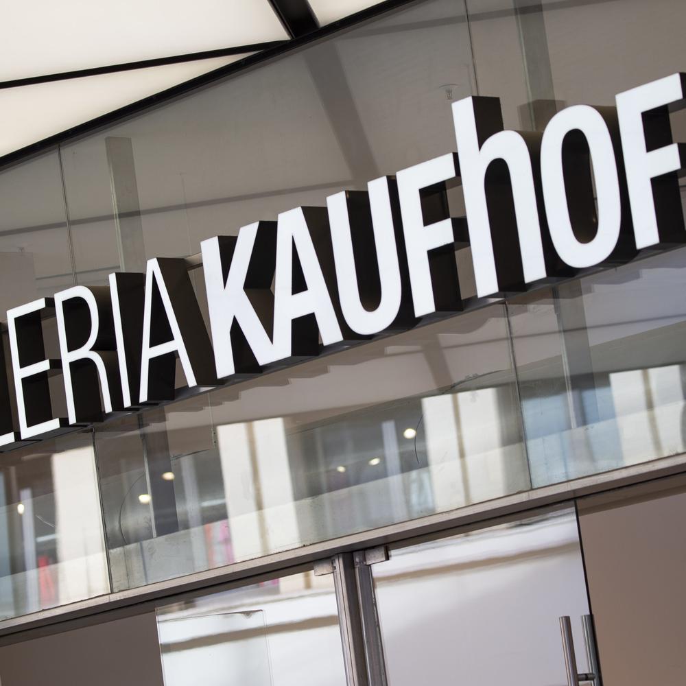 Galeria-Kaufhof-Betriebsrätin zu Signa-Insolvenz: Panik ist noch nicht  ausgebrochen