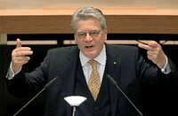Äußert Verständnis für griechische Forderungen nach Reparationen. Bundespräsident Joachim Gauck.