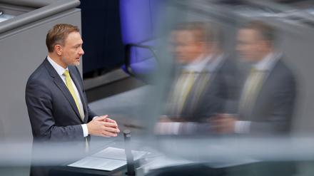 Trickst Finanzminister Christian Lindner bei den Schulden?