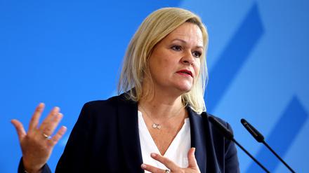 Innenministerin Nancy Faeser (SPD) verlangt von Serbien eine Änderung der Visa-Politik.