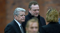 Bundespräsident Joachim Gauck war am Freitag in der westfälischen Stadt Haltern und nahm an Gedenkveranstaltungen für die Opfer des Germanwings-Absturzes teil.
