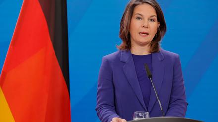 German Foreign Minister Annalena Baerbock speaks during address a joint press conference with the Secretary of Foreign Affairs of the Philippines on February 20, 2023 at the Foreign Office in Berlin. (Photo by Odd ANDERSEN / AFP)