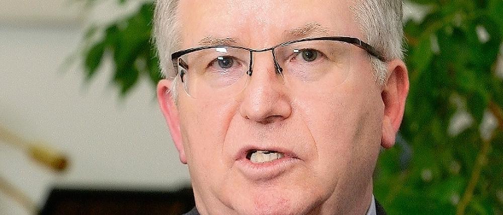 Dieter Glietsch Linksextreme Anschläge sprunghaft gestiegen