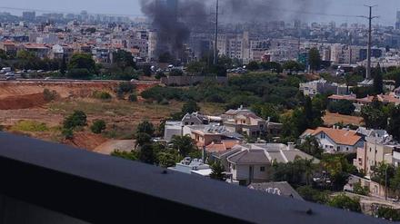 Raketeneinschläge im Zentrum Israels bei Tel Aviv.