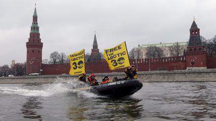 Russische Greenpeace-Aktivisten.