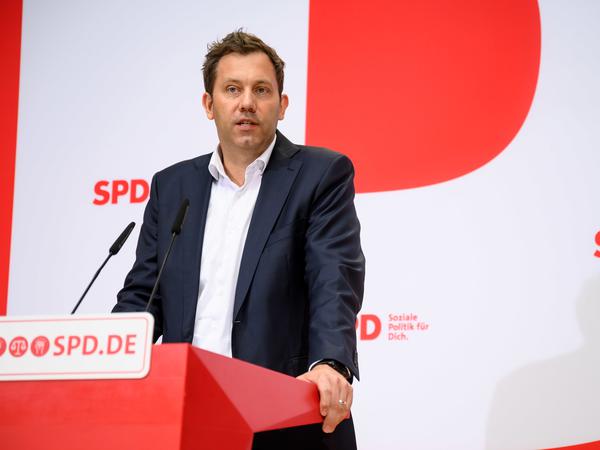 Lars Klingbeil, Vorsitzender der SPD, bei einer Pressekonferenz Anfang Juli.