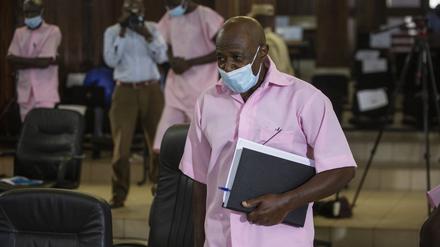 Paul Rusesabagina, der den Film «Hotel Ruanda» inspiriert hat, nimmt an einer Gerichtsverhandlung.