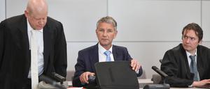 Björn Höcke, Vorsitzender der Thüringer AfD, im Gericht.