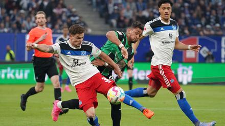 Der HSV hat gegen Fürth seine direkten Aufstiegschancen gewahrt.