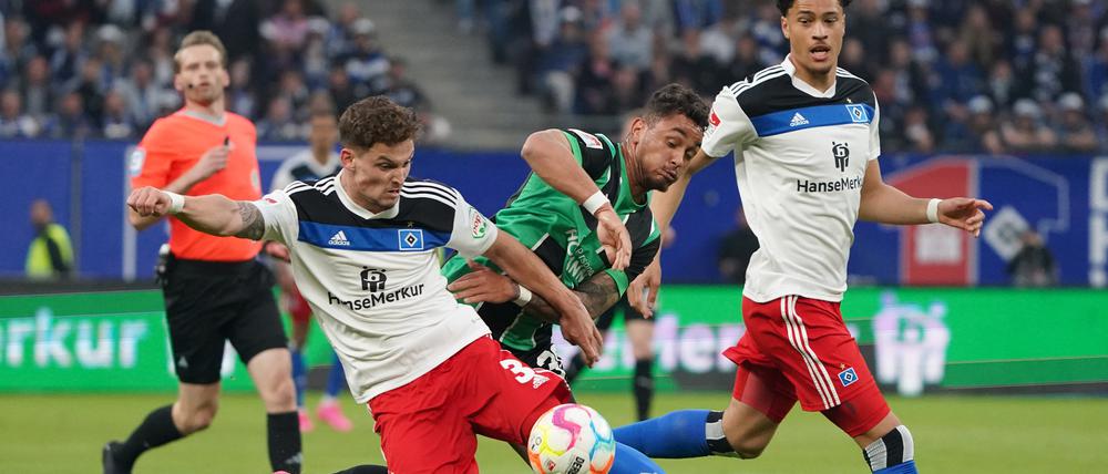 Der HSV hat gegen Fürth seine direkten Aufstiegschancen gewahrt.