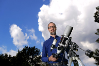 Gemeinsam mit anderen Hobbyastronomen hat Stefan Gotthold die „Lange Nacht der Astronomie“ ins Leben gerufen.