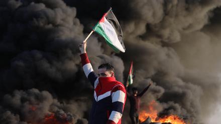 Gerade unter jungen Palästinensern wächst die Bereitschaft, sich mit militanten Mitteln gegen Israel zu wehren.