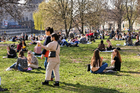 Größere Gruppen in Parks ab Sonntag: Geimpfte und Genesene zählen nicht mehr dazu bei privaten Treffen.