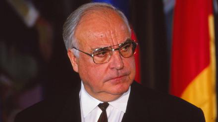 Helmut Kohl, deutscher Bundeskanzler, German Chancellor *** Helmut Kohl, German Chancellor, German Chancellor 