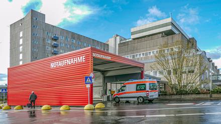 Eine Notaufnahme von einem Krankenhaus in Hannover.