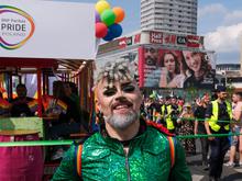 Angst vor wachsender feindseliger Rhetorik: Zehntausende ziehen bei Pride-Parade durch Warschau
