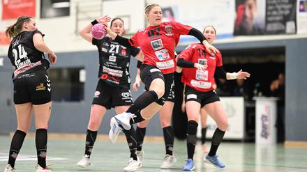Michelle Stefes spielte jahrelang in Wuppertal Handball. In der letzten Saison wechselte sie zu den Spreefüxxen nach Berlin.