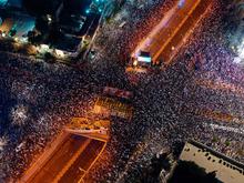 Erneute Massenproteste gegen Netanjahus Pläne: Zehntausende Israelis demonstrieren gegen Justizreform